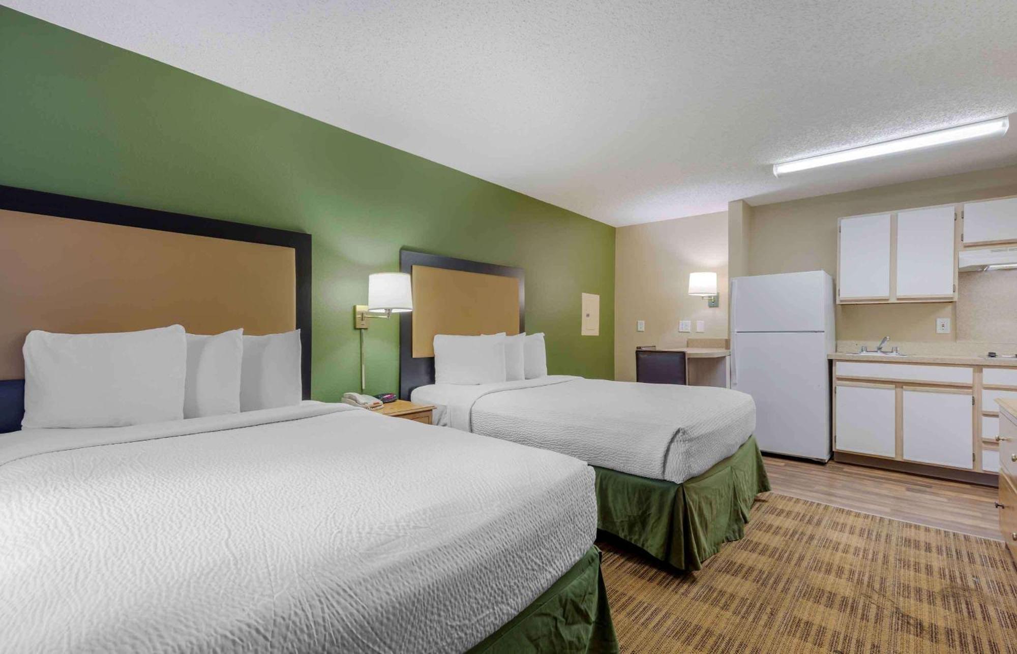 Extended Stay America Suites - Dallas - Las Colinas - Carnaby St Irving Bagian luar foto