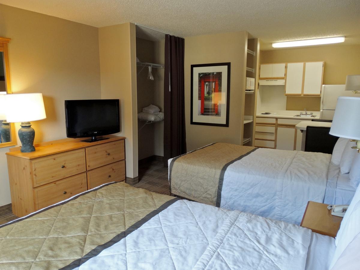 Extended Stay America Suites - Dallas - Las Colinas - Carnaby St Irving Bagian luar foto